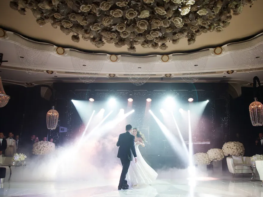 Wedding couple dancing at The Beverly Hills Hotel