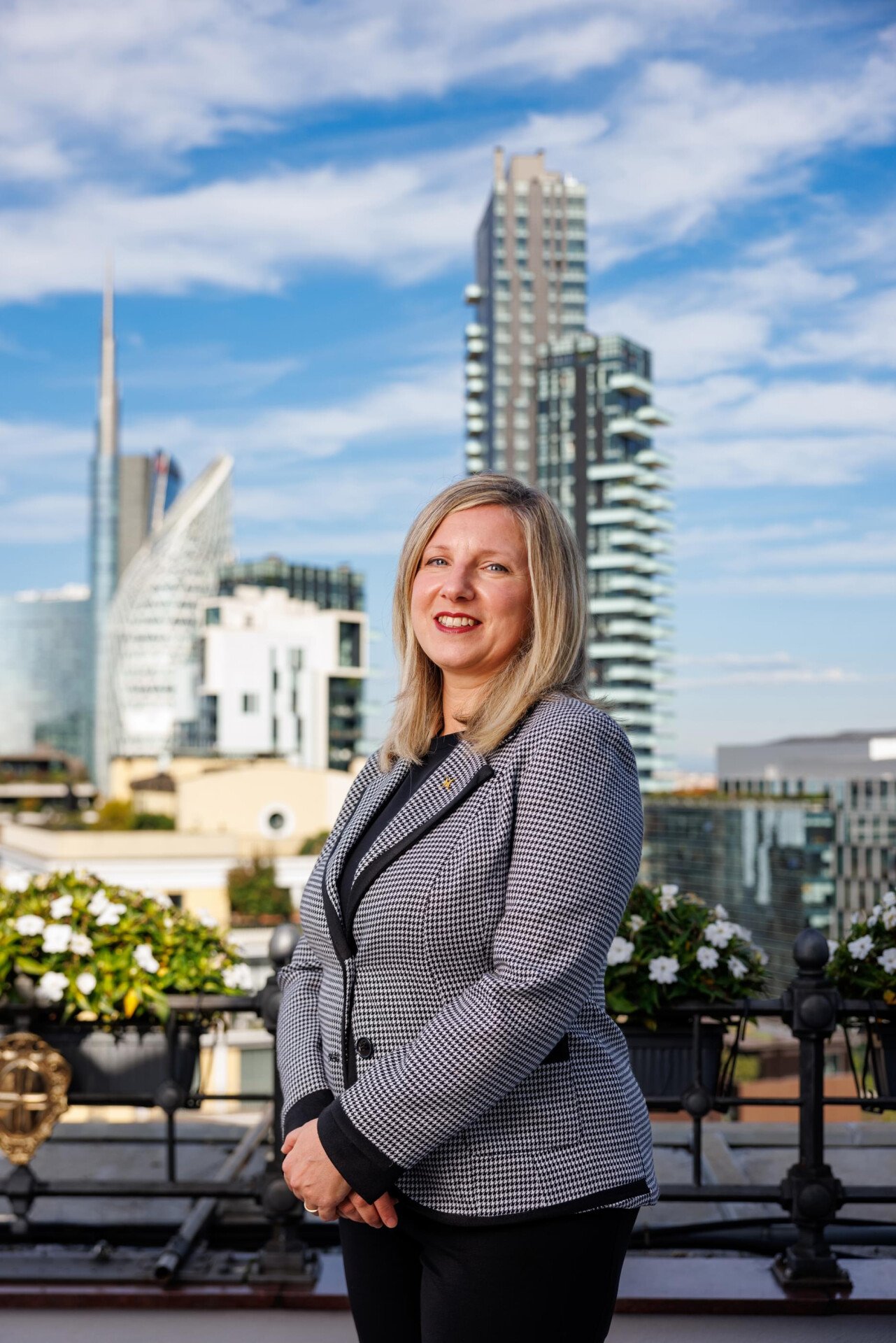 Ritratto di Mafalda Sirolla, Spa Manager sulla terrazza del Club 10