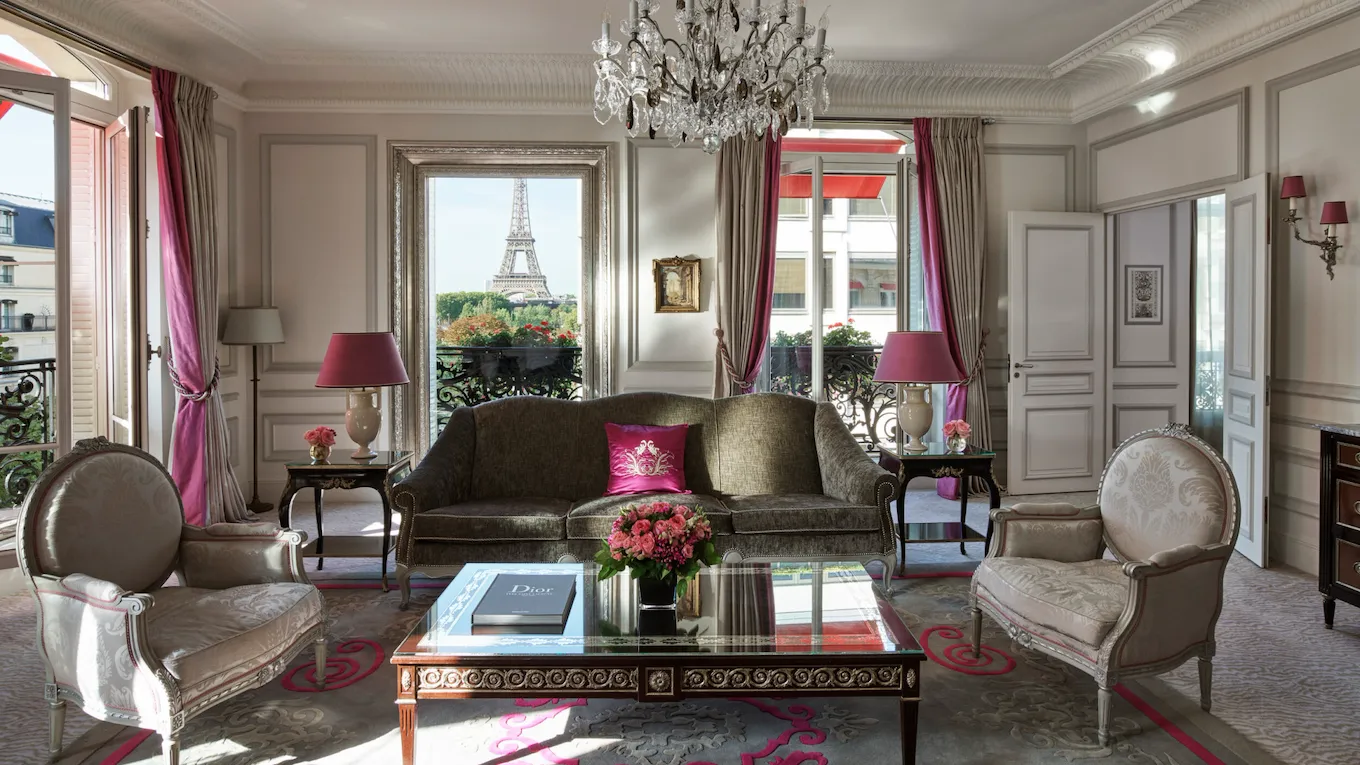 HPA-461-Eiffel-Suite-Living-HR-by-mark-read