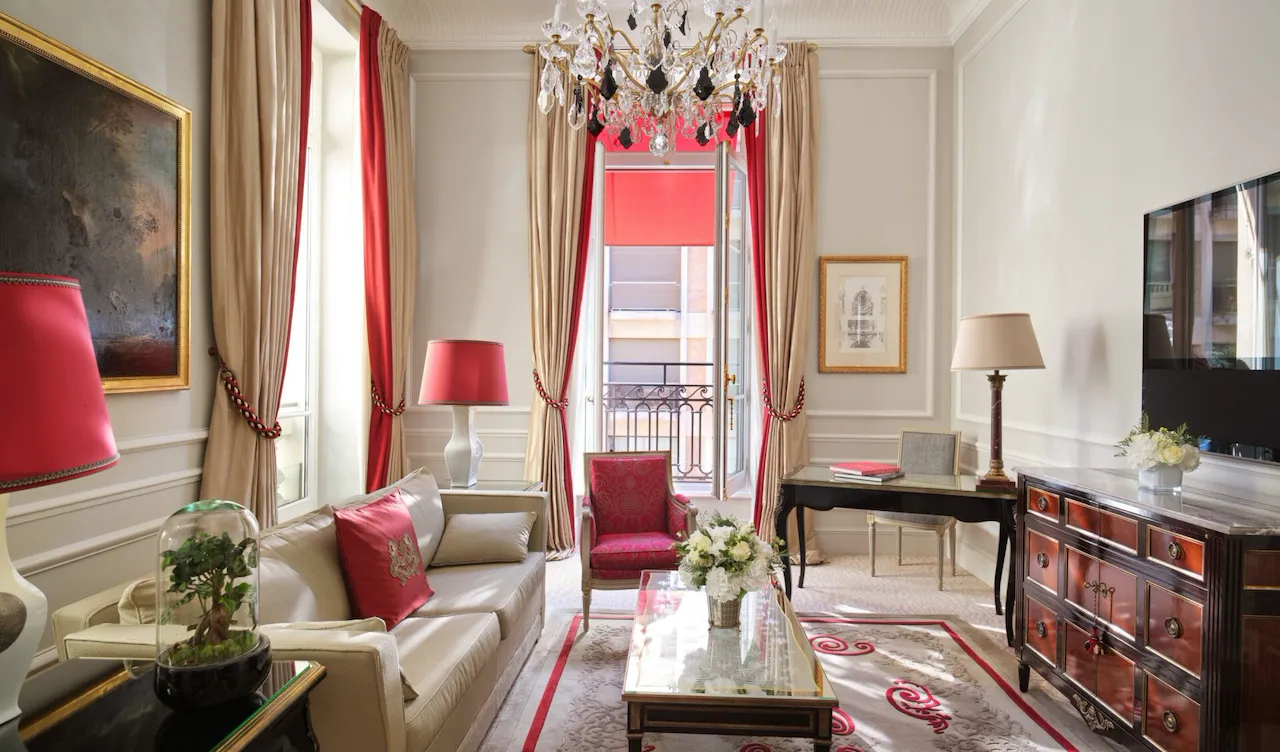 This is the couch of the lounge of the Superior Suite #218 at the Plaza Athénée.