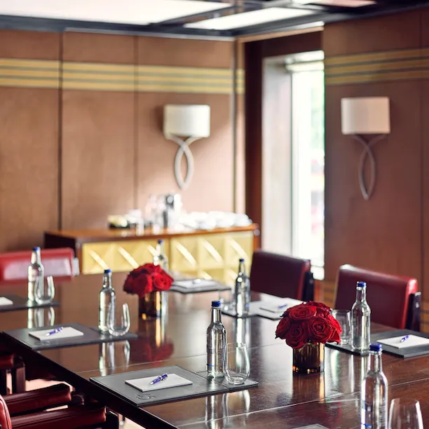 45 Park Lane-Media Room-meeting-portrait-highres