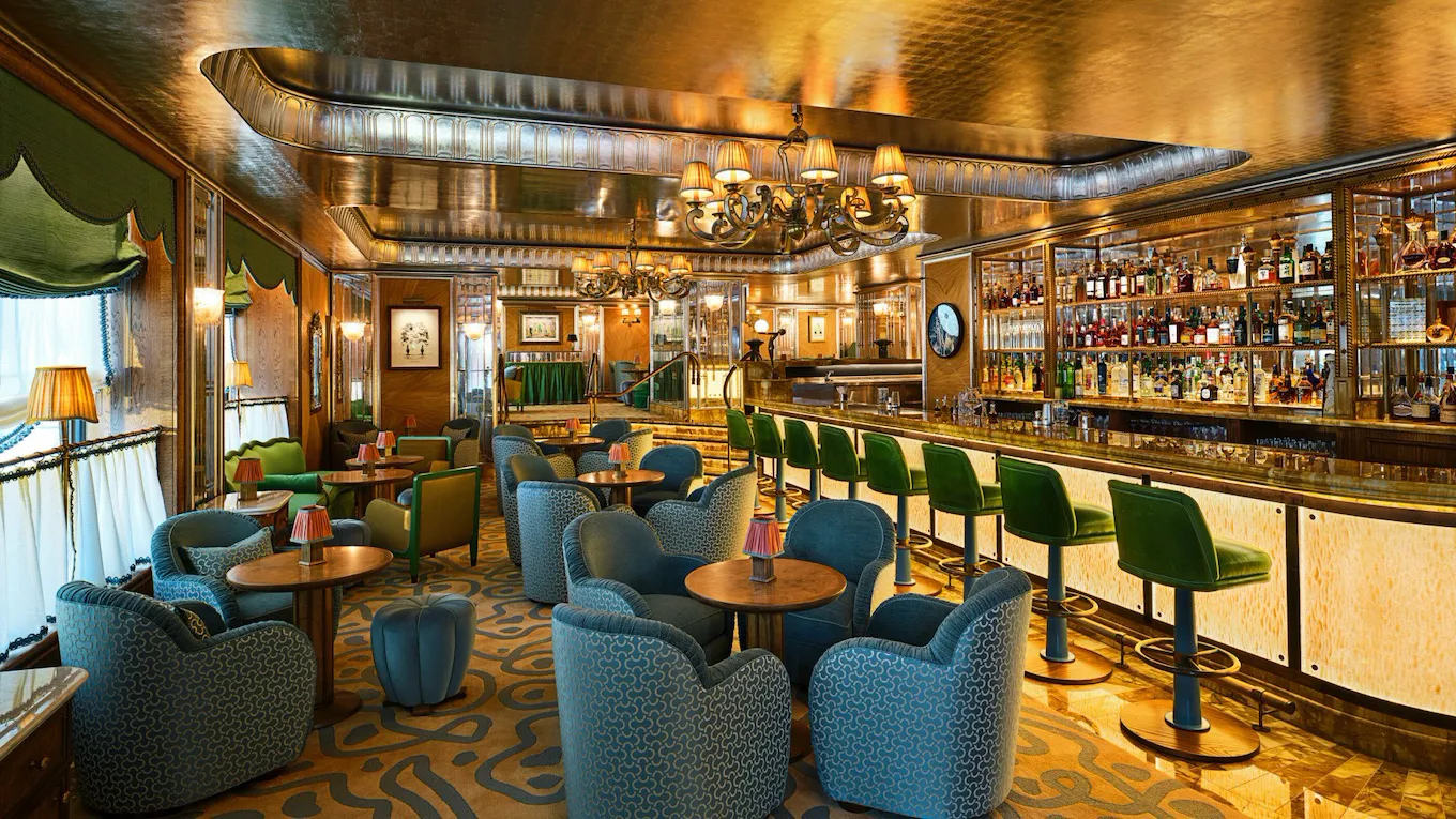 Vesper Bar in Evening light